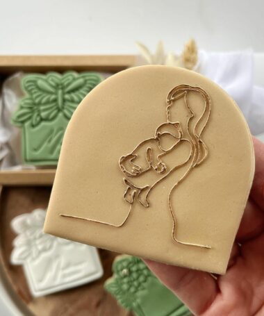 Tampon biscuit, naissance, maman avec bébé visuel